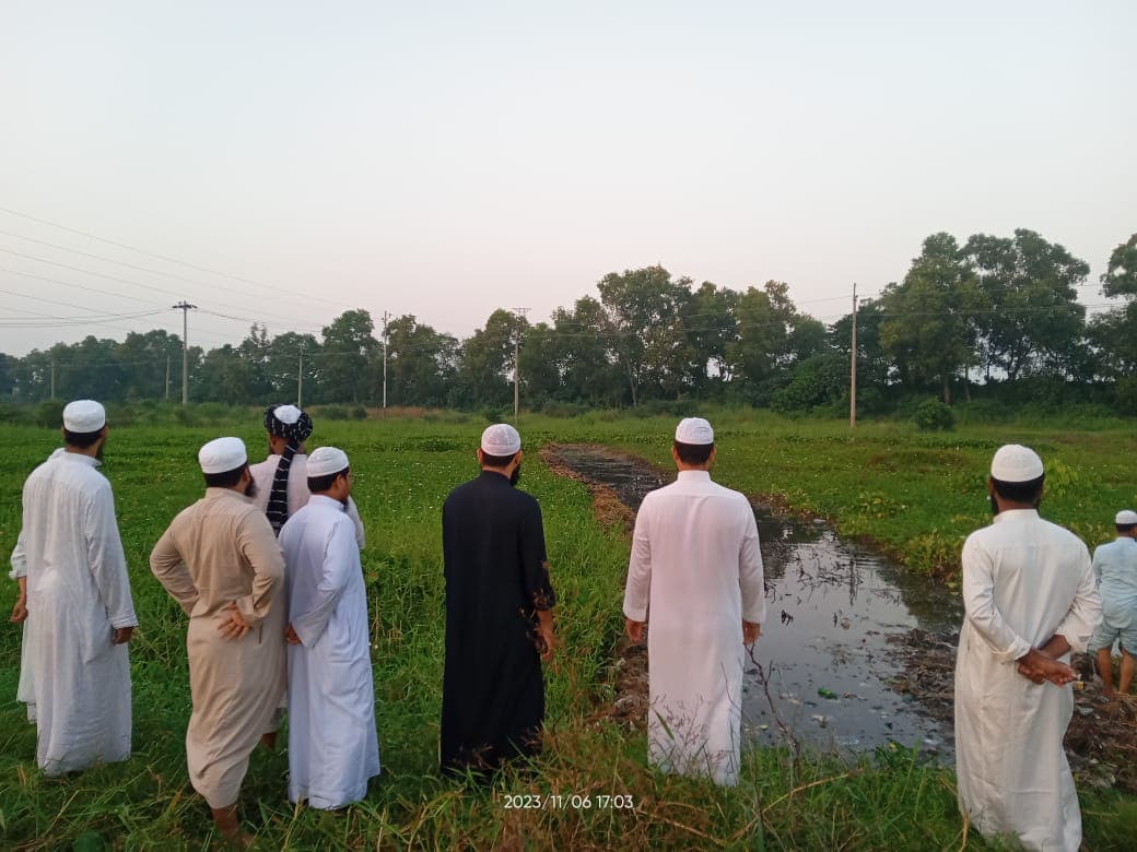 স্থায়ী জায়গা পরিদর্শনে উস্তাদমণ্ডলী